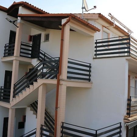 Apartmani Suhi Brod Medulin Exterior foto
